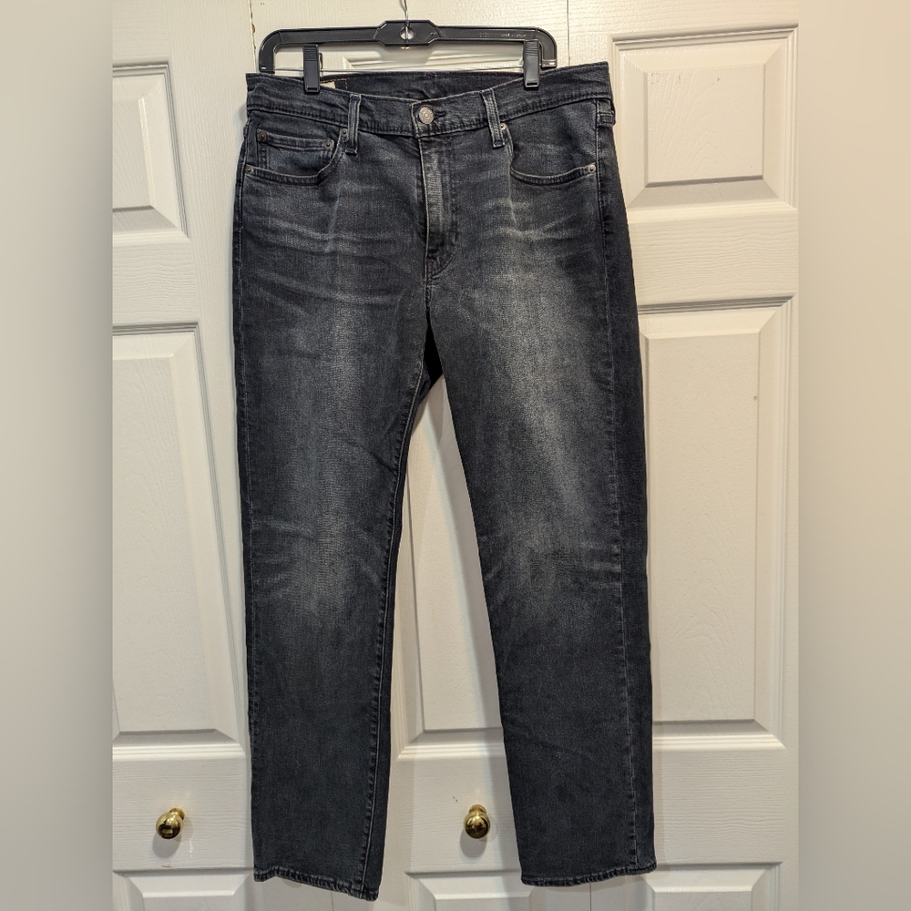 Men's Levi Jeans
